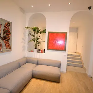 Gasthuis Casa Dane' La Spezia